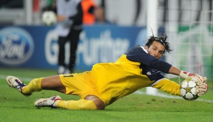 开云体育官方网站-范弗利特进站超车，从NBA到F1，接管比赛的终极哲学