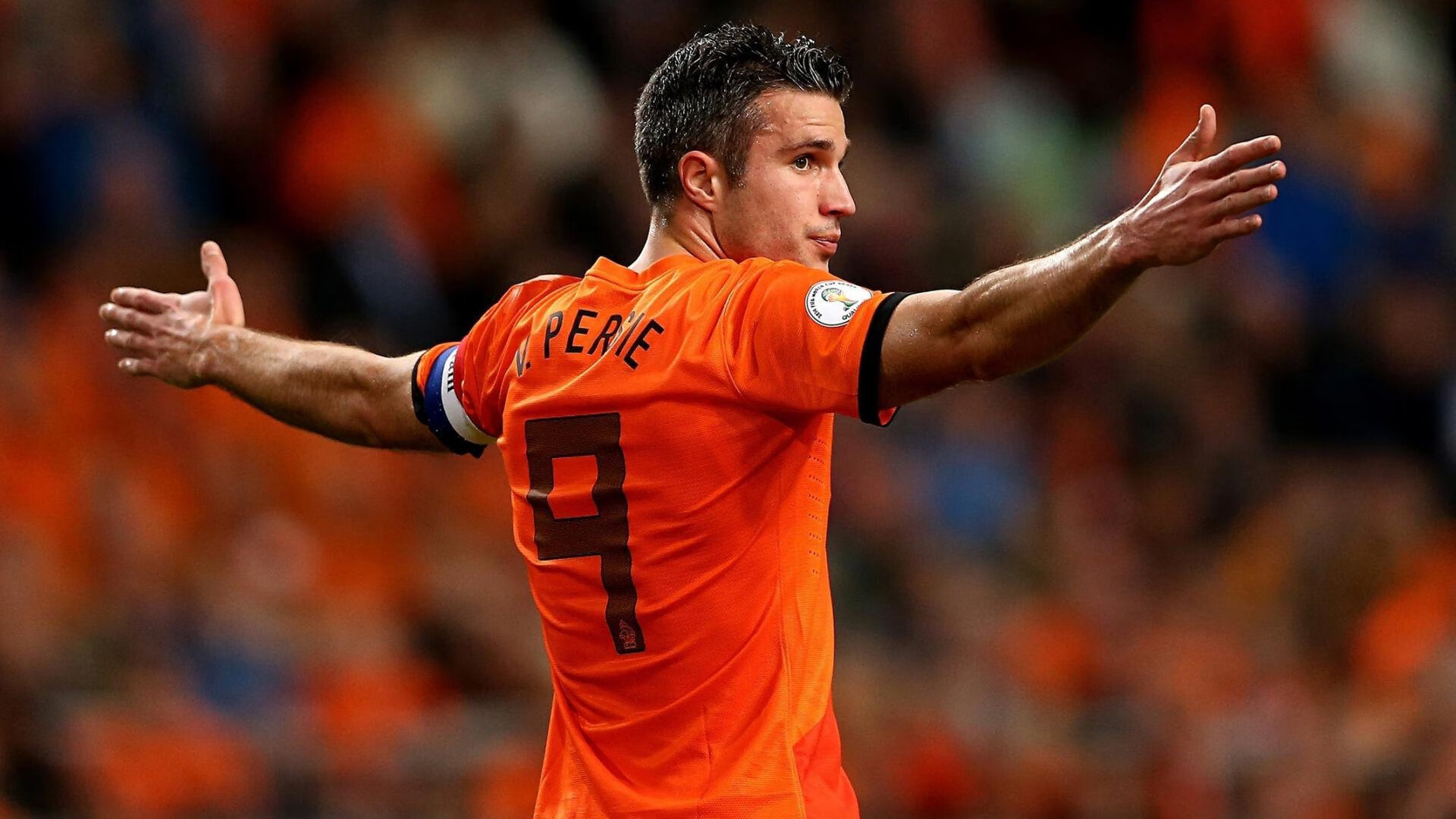 加维接管美加墨,当非洲雄狮咬碎欧洲王冠,新王已悄然登基