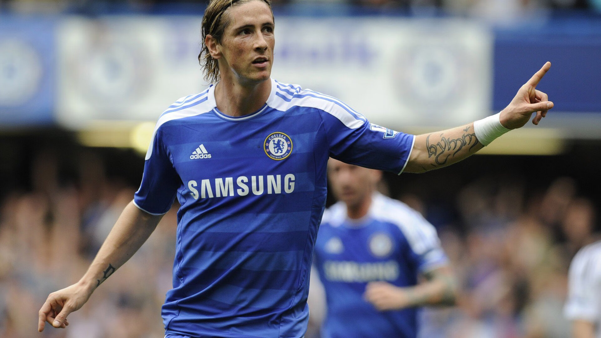 内马尔破茧，绝境中的王者证明，土耳其一波流惊醒巴西足球